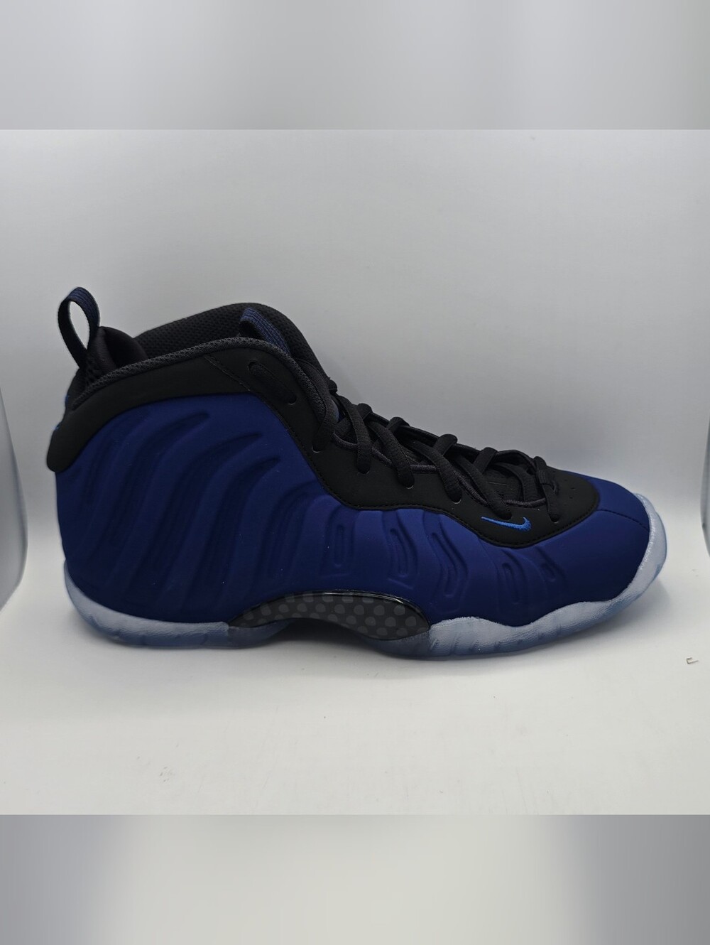 Nike Little Kids' Posite One 4.5y Womens 6